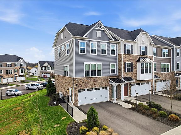 2nd image of 102 Lupine Dr
