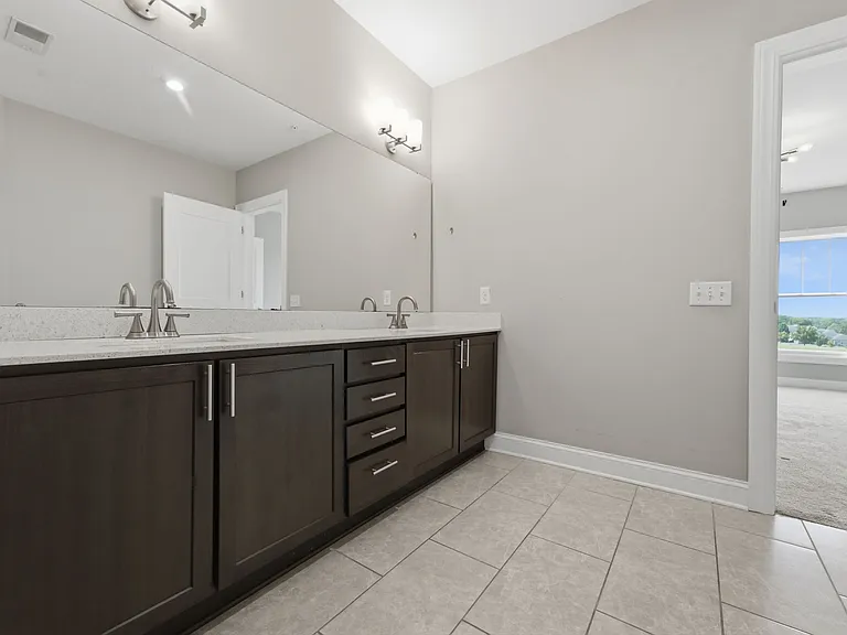5339 Highpointe Lakes Dr #404 — Photo 7