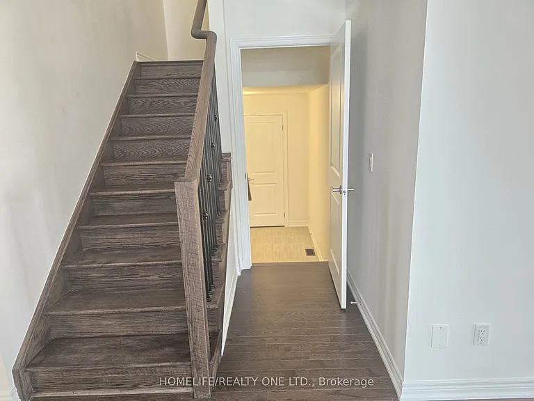 1493 Davis Loop S — Photo 28