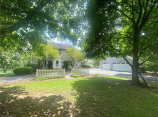 9625 Fox Lake Rd, Orrville, OH 44667