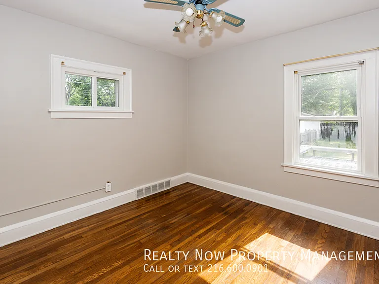3765 W 134th St #1 — Photo 8