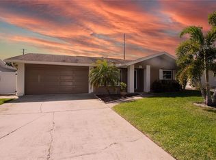 7428 124th St N, Seminole, FL 33772
