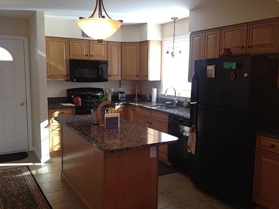 2nd image of 124 Pine Hill Blvd #124