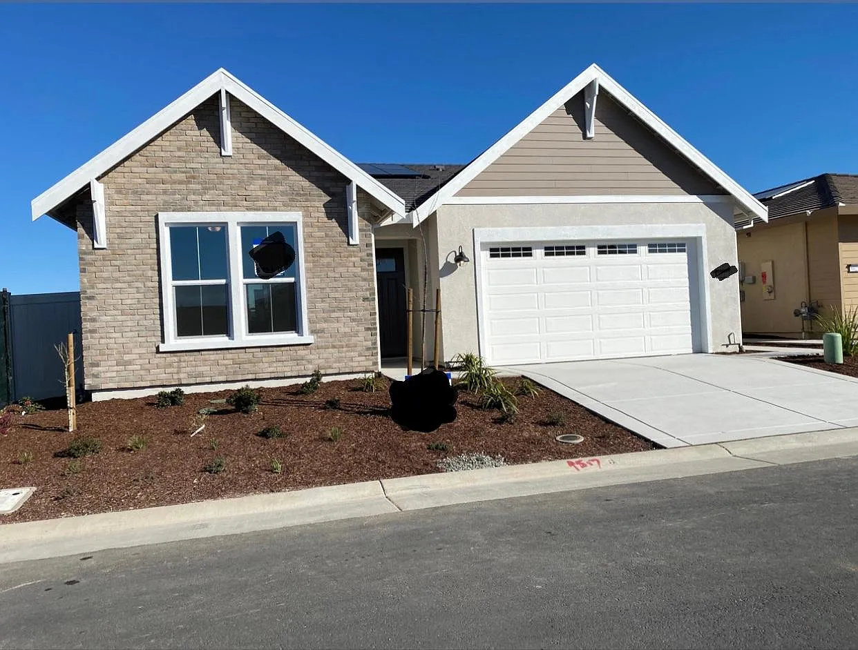 6017 Element Ln photo 1