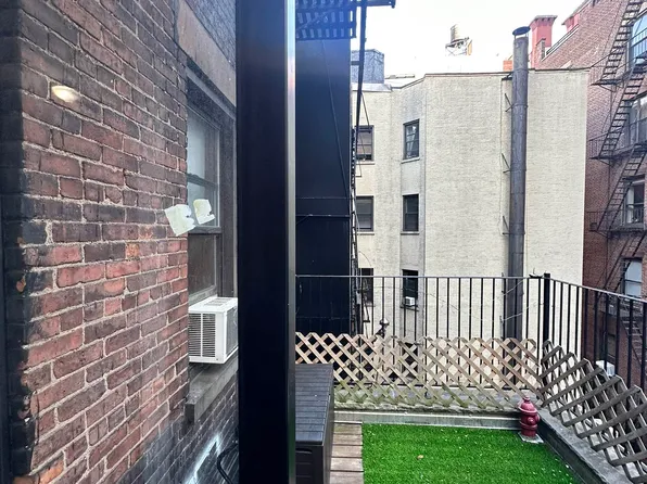 69 West 71st Street image 1 of 11