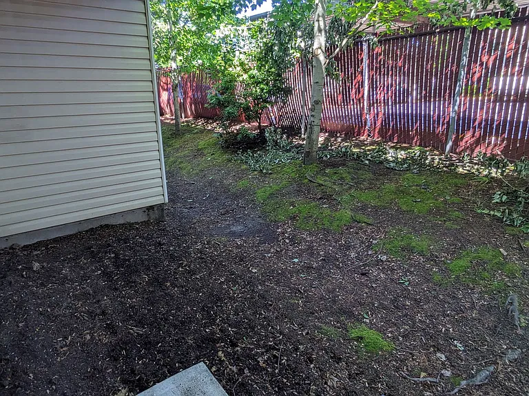 Halsey East Townhomes — Photo 59