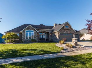807 N Country Club Dr, Deer Park, WA 99006