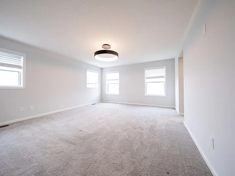 3849 Thrush St — Photo 23