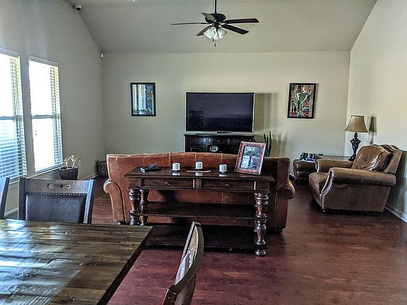 3rd image of 4418 Bay View Dr