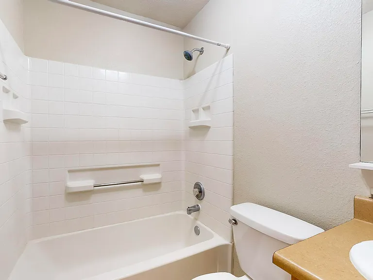 10543 Portofino Dr NW — Photo 20