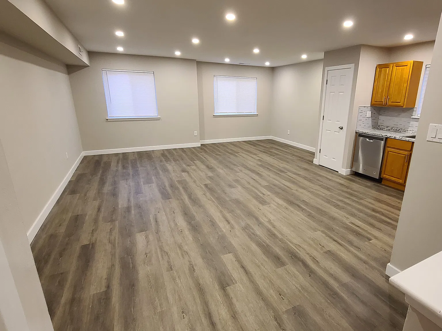 2 bed, $1,800 — Photo 2
