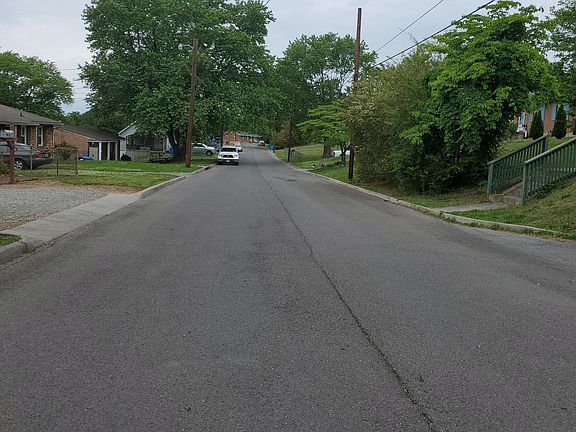 5th image of 1507 Buena Vista Blvd SE