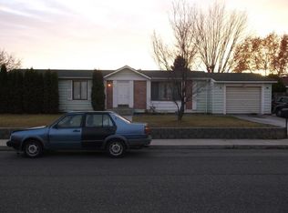 2417 W Klamath Ave, Kennewick, WA 99336