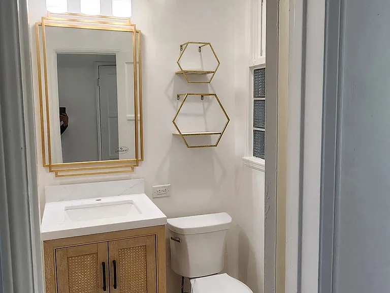 3880 Lamont St #3880 — Photo 5