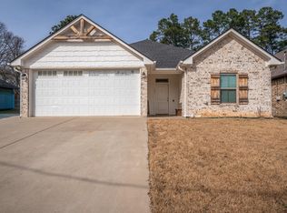 527 E Center St, White Oak, TX 75693