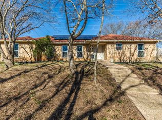 1132 Redondo Dr, Woodway, TX 76712
