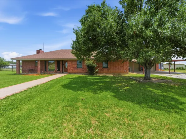362 Terra Grande Rd, Graham, TX 76450