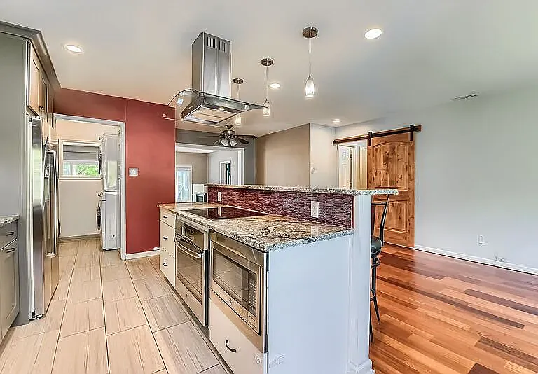 3240 S Forest St — Photo 2