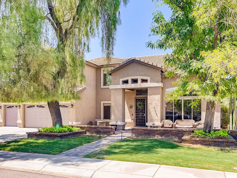 1st image of 8612 W Melinda Ln