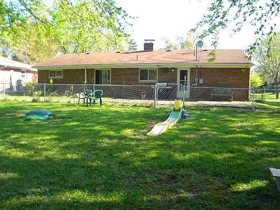 2nd image of 966 Kimberly Dr