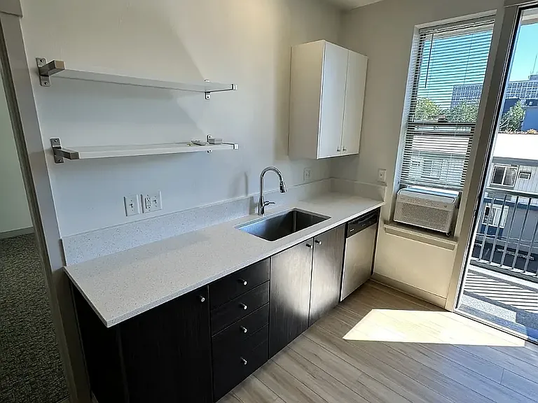 712 E 14th Ave #311A — Photo 5