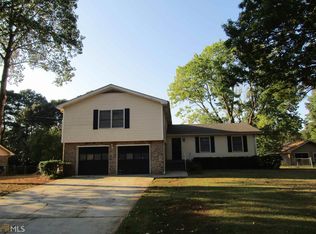 2001 Surrey Trl SE, Conyers, GA 30013