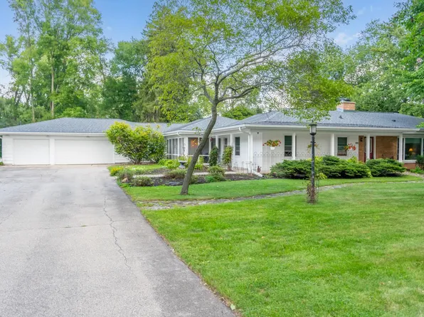 W6244 Firelane #9, Menasha, WI 54952