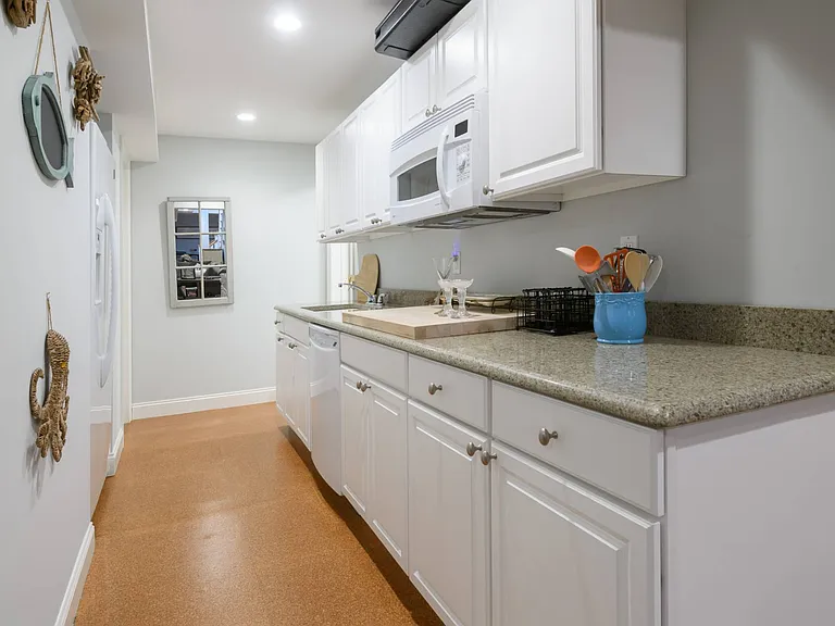 3 Rosebud Ln — Photo 41