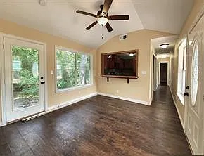 1580 Scroggins Ln #1604 — Photo 4