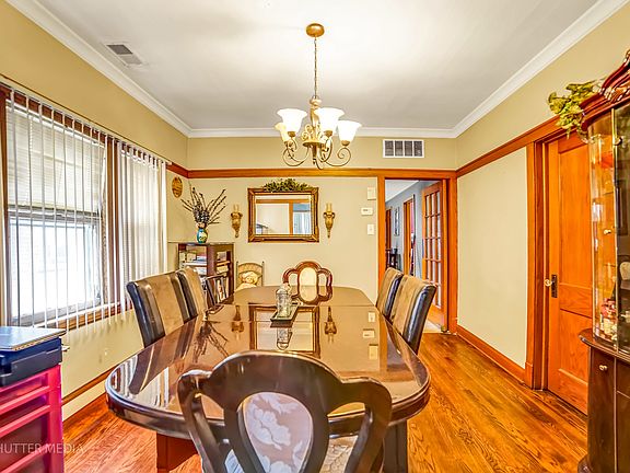 4th image of 2122 Elmwood Ave