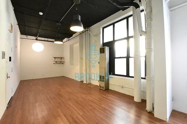 Rented by null | media 14