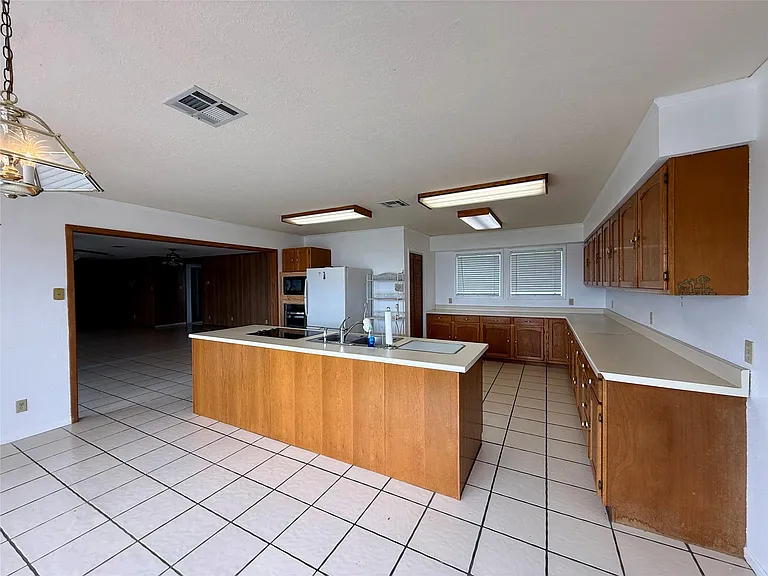 337 W Cattle Dr — Photo 5
