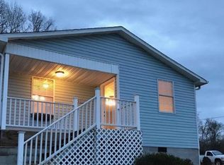 5311 Midway Dr, Huntington, WV 25705