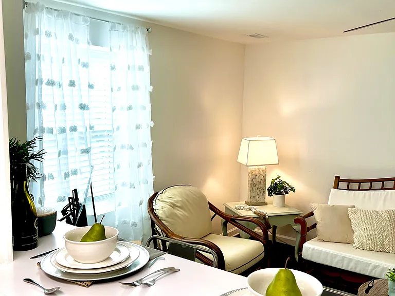 107 Riverview Dr #G1 — Photo 11