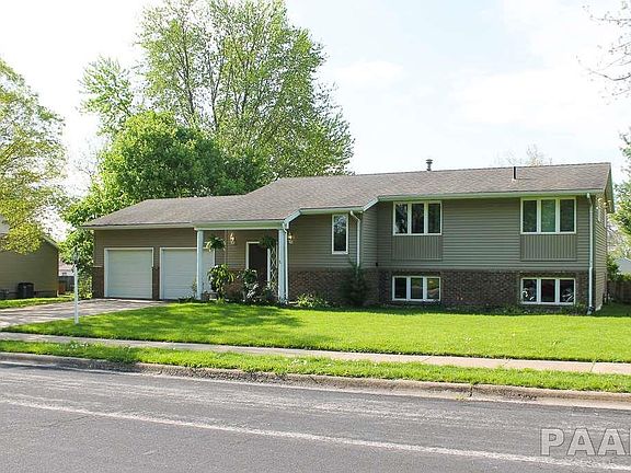 2nd image of 1122 E Brookview Ln