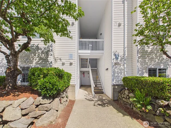 11002 SE Petrovitsky Road #I102, Renton, WA 98055