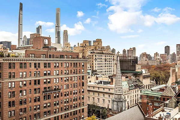 Rented by Sotheby's International Realty | media 21