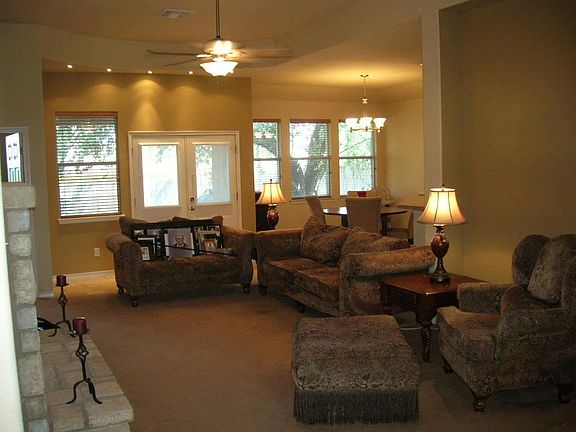 3rd image of 123 Wildflower Blvd