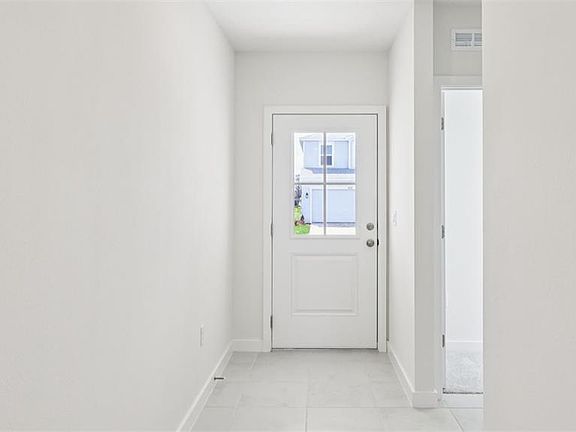 2nd image of 815 ANDREW STREET