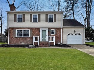 461 Harcourt Pl, Newport News, VA 23602