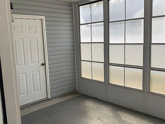 5th image of 401 Moss Creek Ln