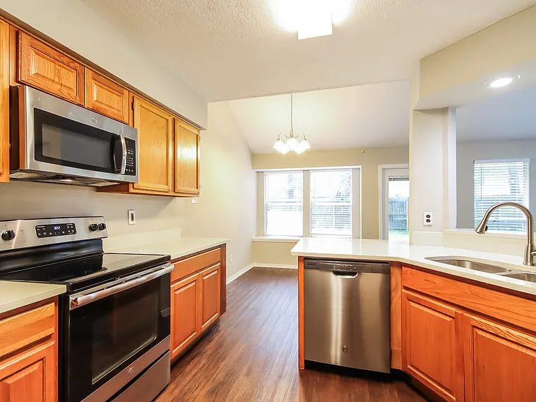 5207 Village Springs Dr — Photo 9