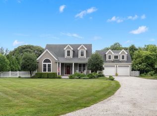 42 Deacon Vincent Way, Edgartown, MA 02539