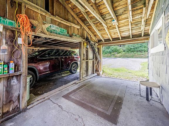 6521 VT Route 131, Perkinsville, VT 05151 | Zillow