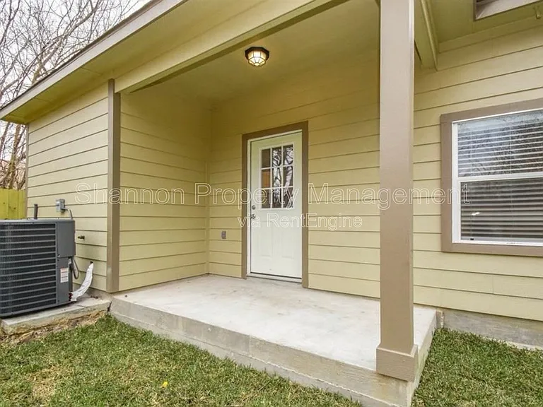 7941 Sparta St — Photo 29
