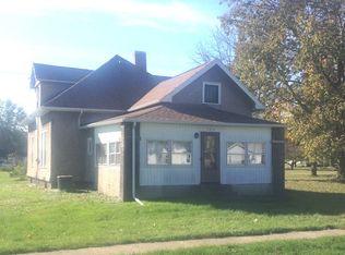 420 E Church St, Tiskilwa, IL