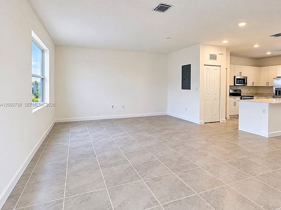 2nd image of 243 SE 11th Ct #243
