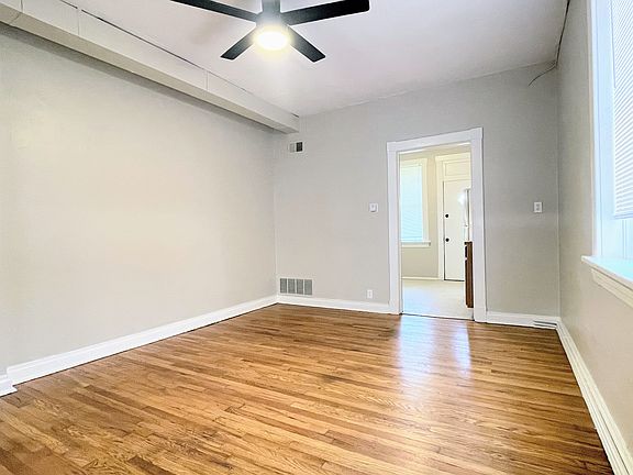 4th image of 508A Schirmer St
