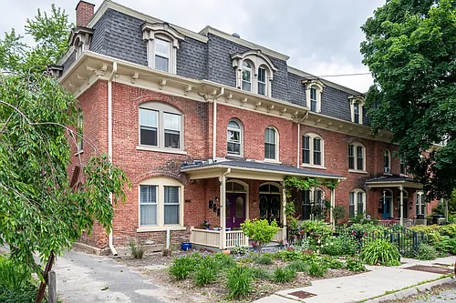 52 Pomeroy Ave #2 Photo 1