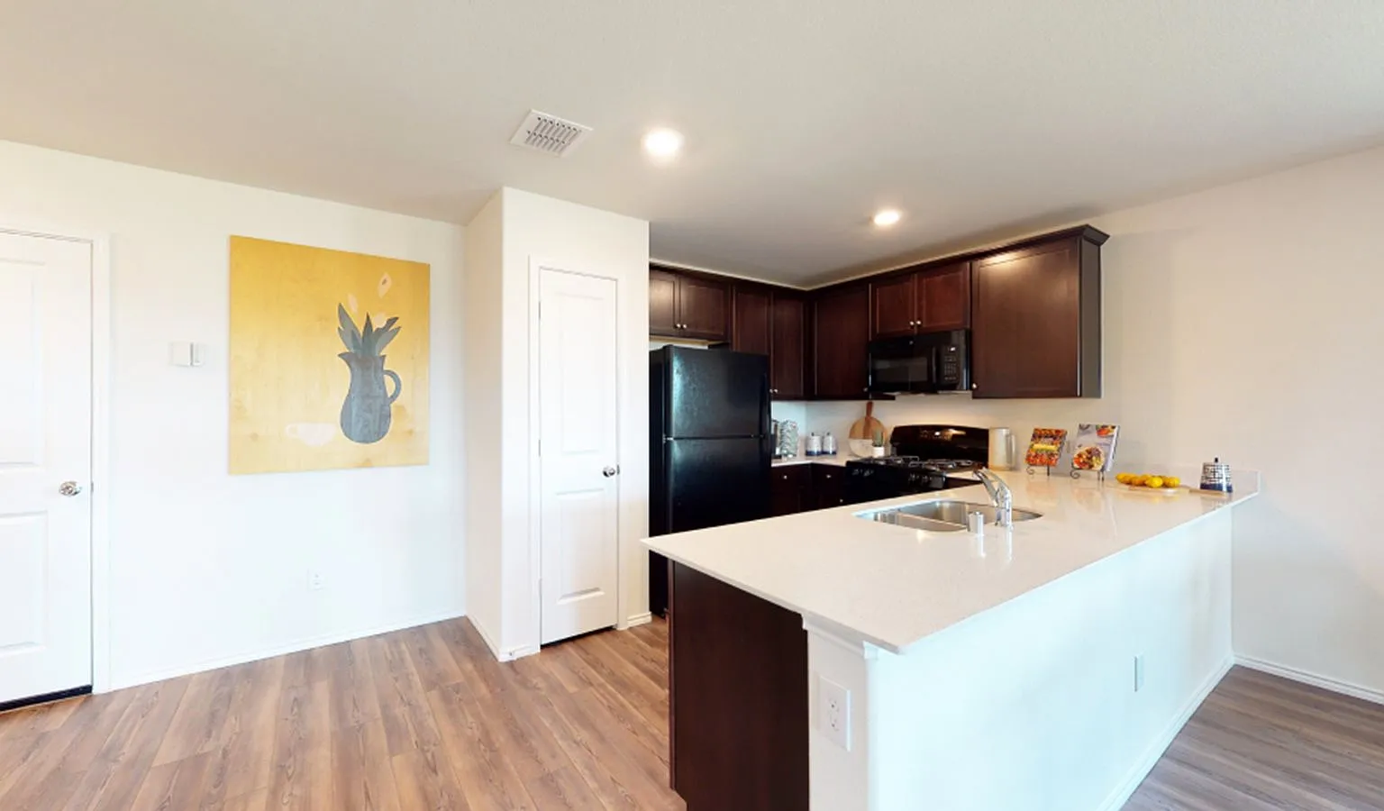 3 bed, 1522 sqft, $1,950 — Photo 3